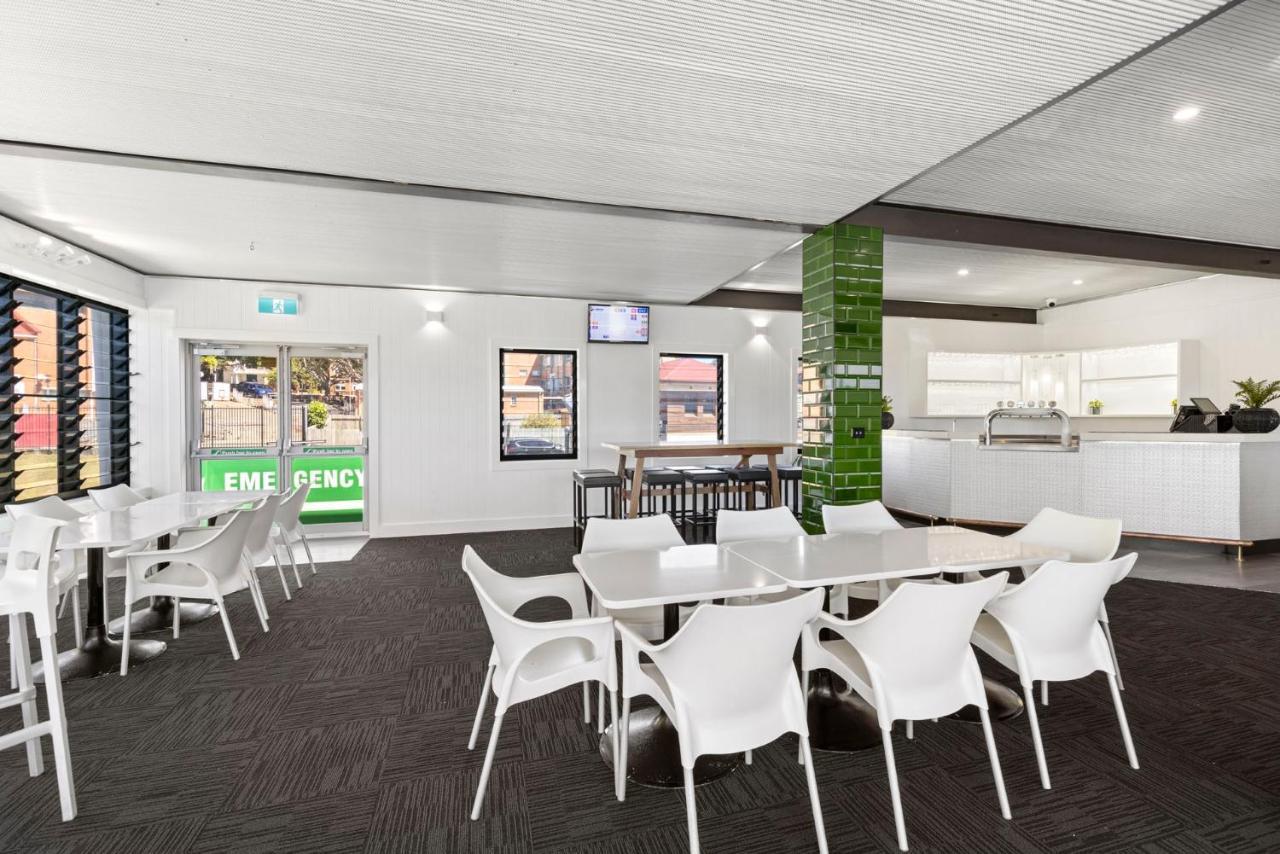 Pier Hotel Coffs Harbour Exterior photo